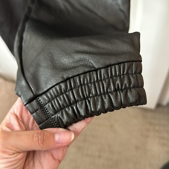 Spanx faux leather jogger sweat pants size large - Picture 7 of 10